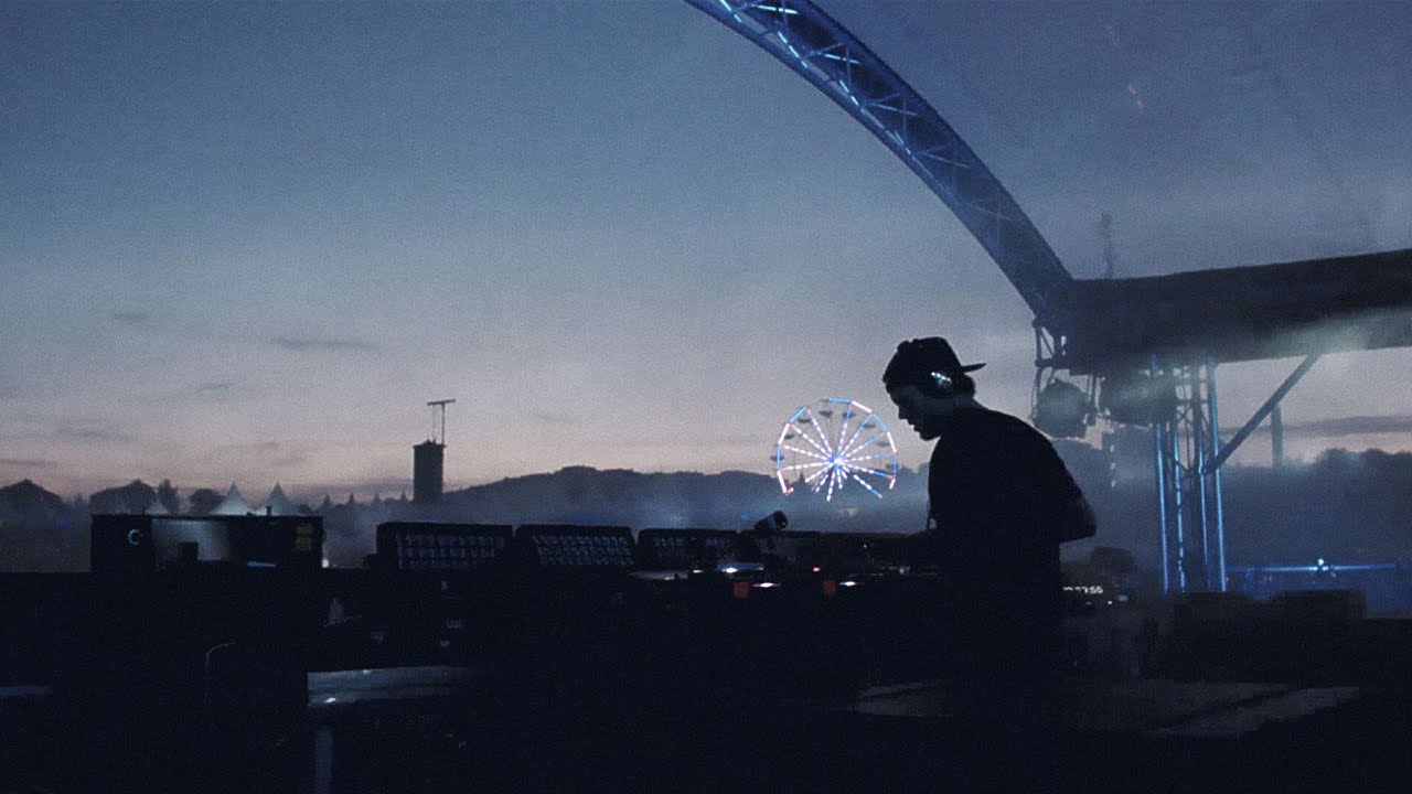 AVICII FOREVER