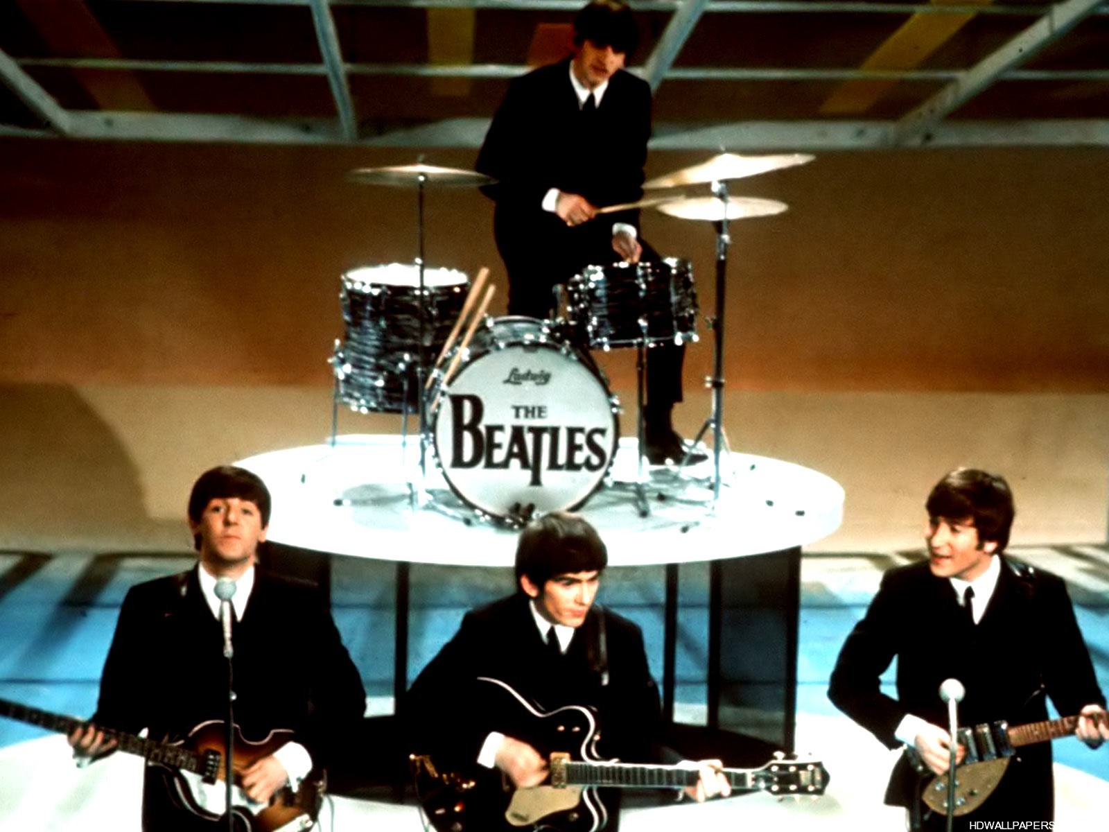 The Beatles Bliss: 4 Legends, 1 Final Song