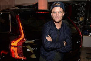 ‘AVICII FOREVER'